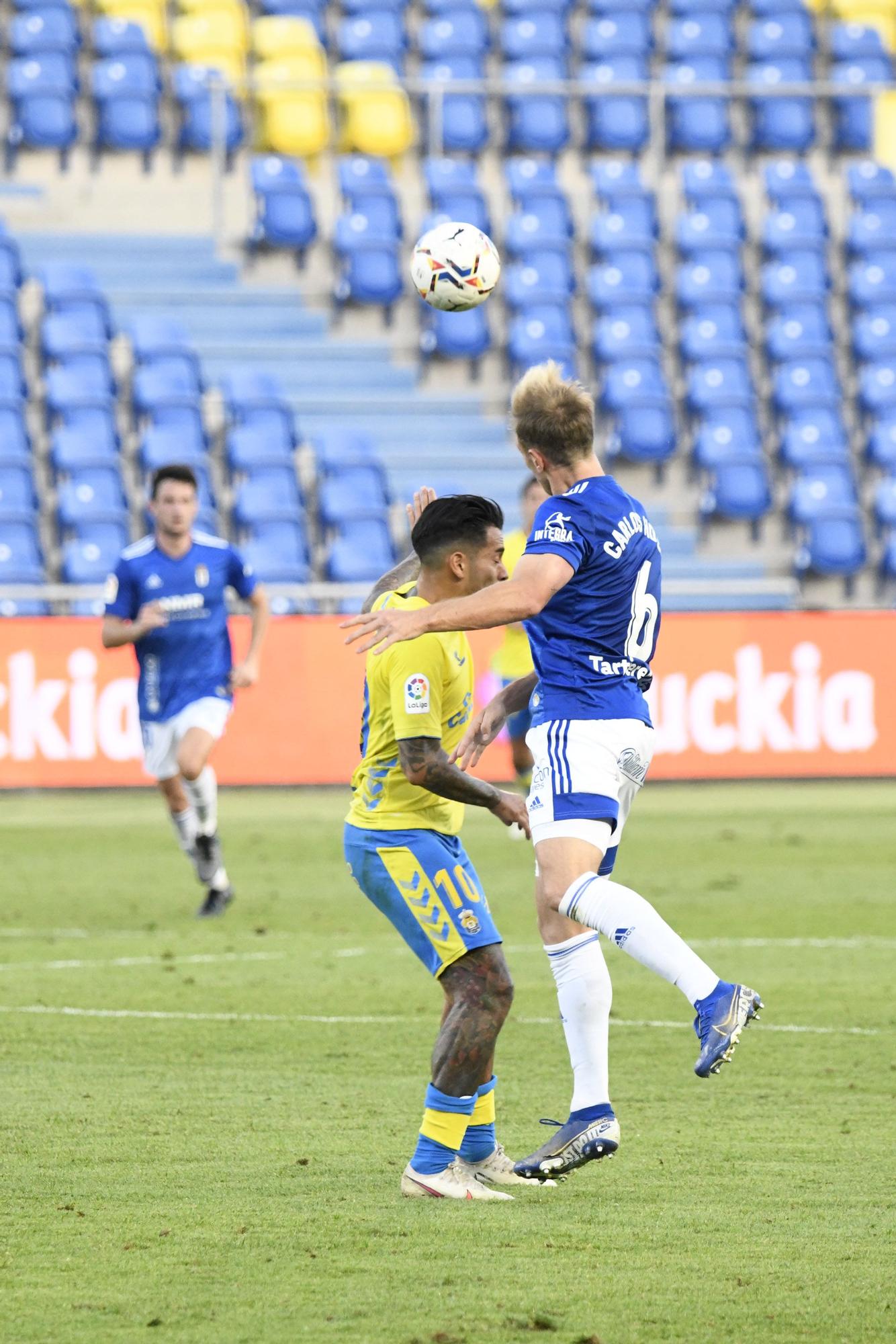 El partido del Oviedo, en imágenes