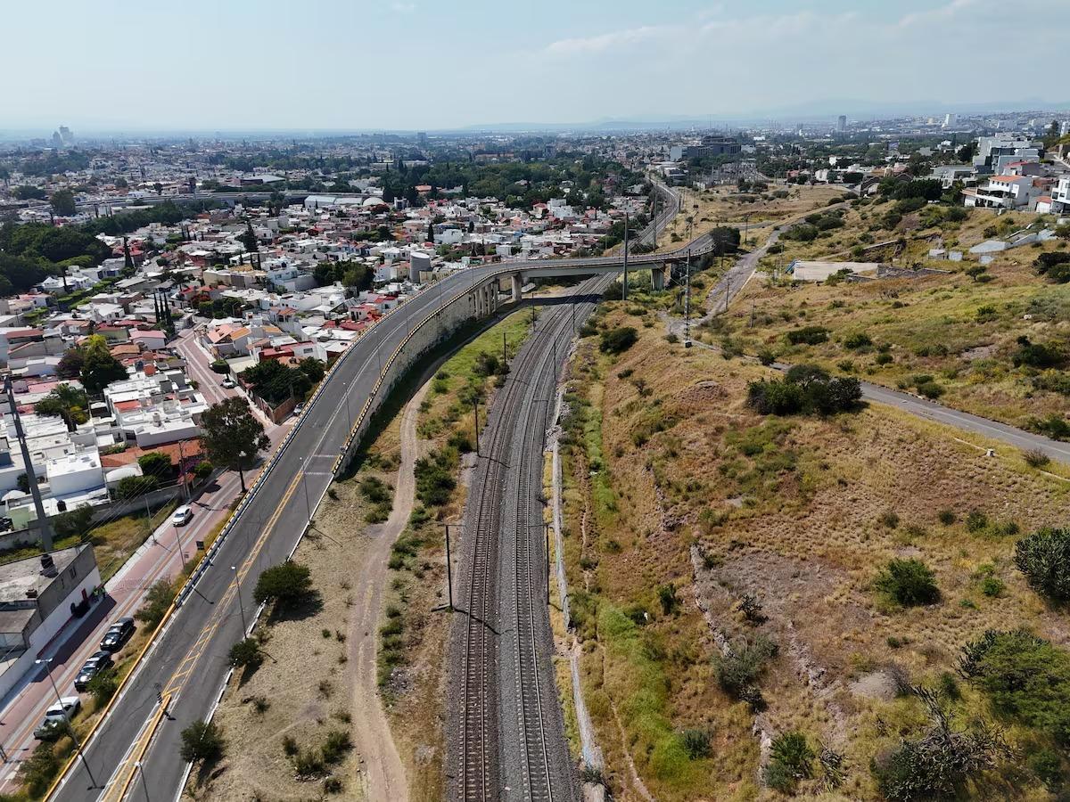 Las vías sobre las que se levantará la alta velocidad México-Querétaro.
