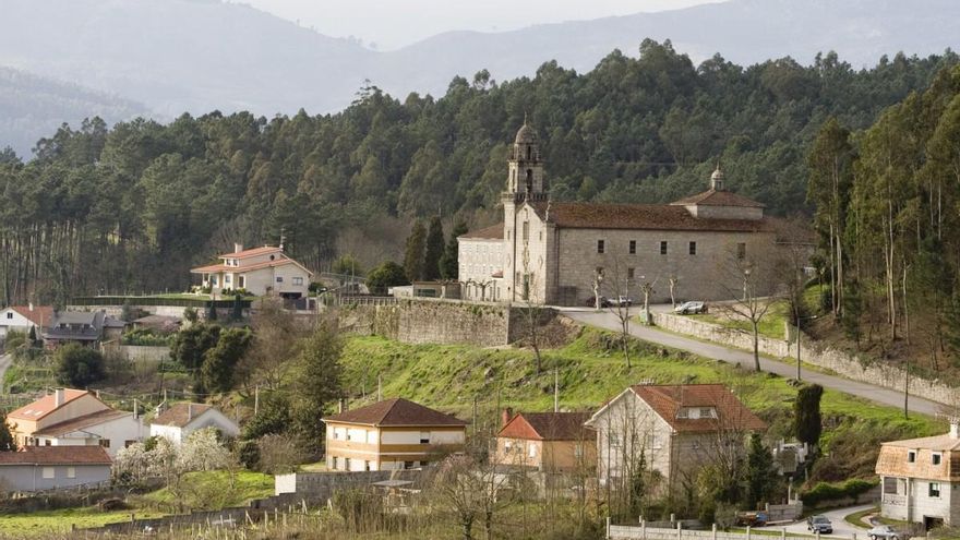 El original paseo poco conocido de la comarca de Vigo: un recorrido a través de relojes de sol en plena naturaleza