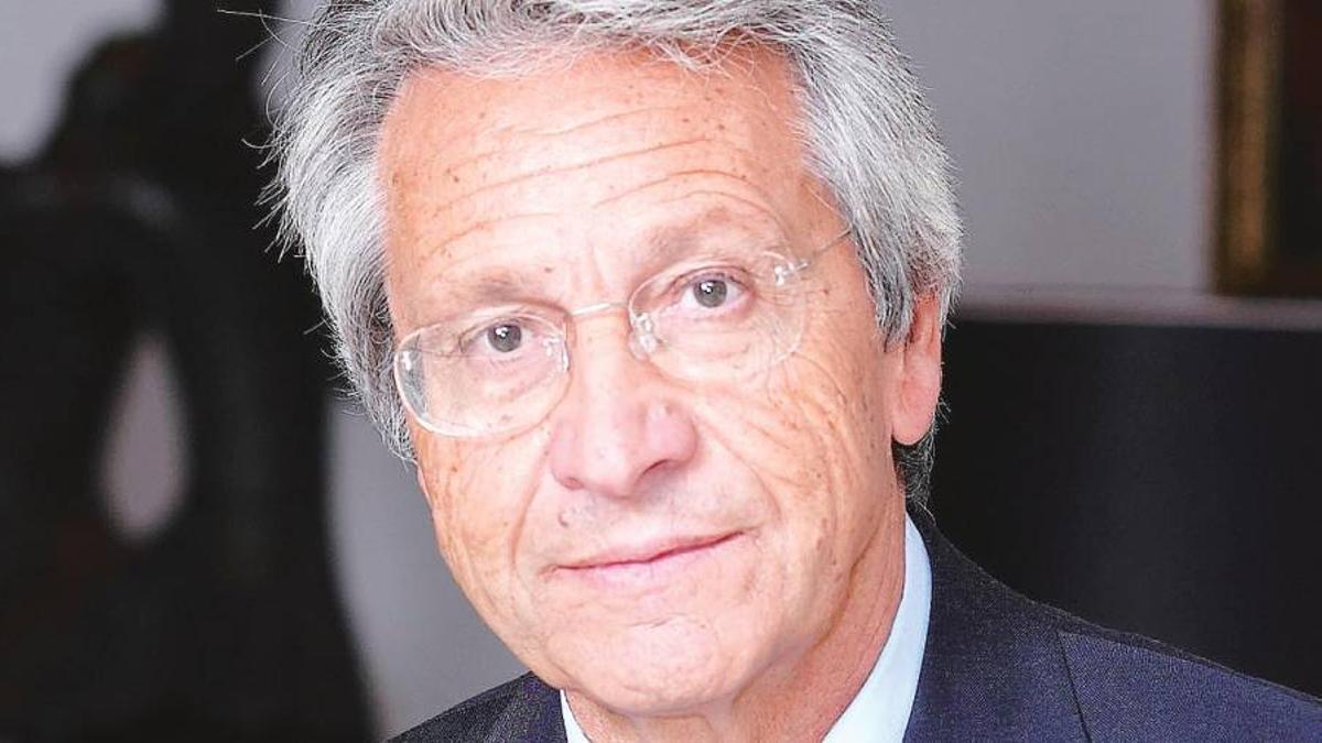 El exdirectivo de NovaCaixaGalicia, Julio Fernández Gayoso, condenado por corrupción