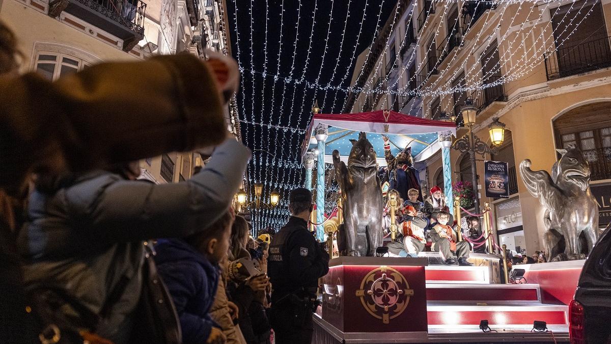 Cabalgata Reyes Magos en la calle Alfonso el año pasado