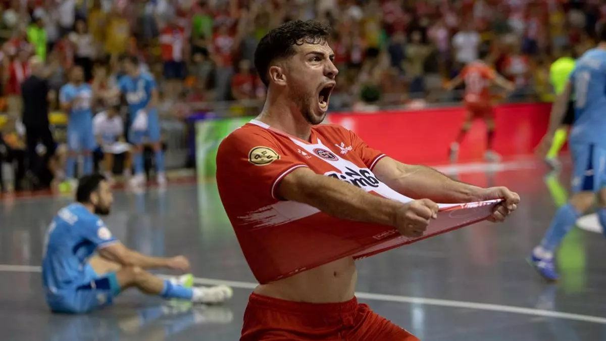 El Jimbee Cartagena tumba al Movistar Inter y fuerza el tercer partido