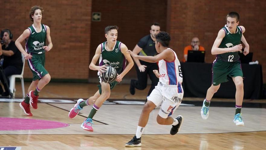 El Unicaja se estrena con triunfo en la Minicopa