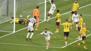 Carvajal celebra su gol ante el Dortmund en la final de la Champions.