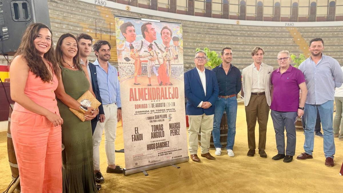 Presentación del cartel taurino en la plaza del coso de la Piedad.