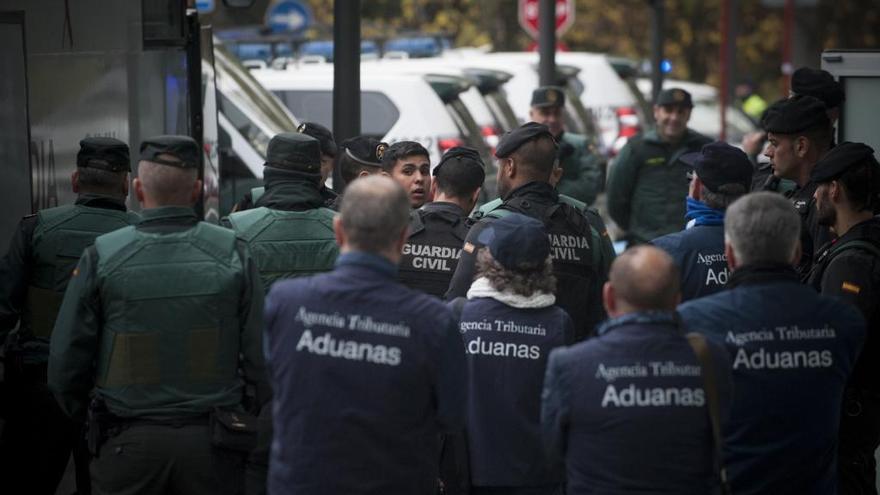 Llegada a los juzgados de los detenidos (archivo). // B. Lorenzo