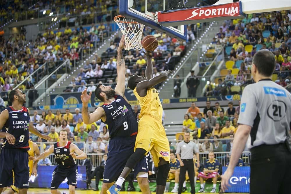 Herbalife Gran Canaria 93 - 87 Laboral Kutxa