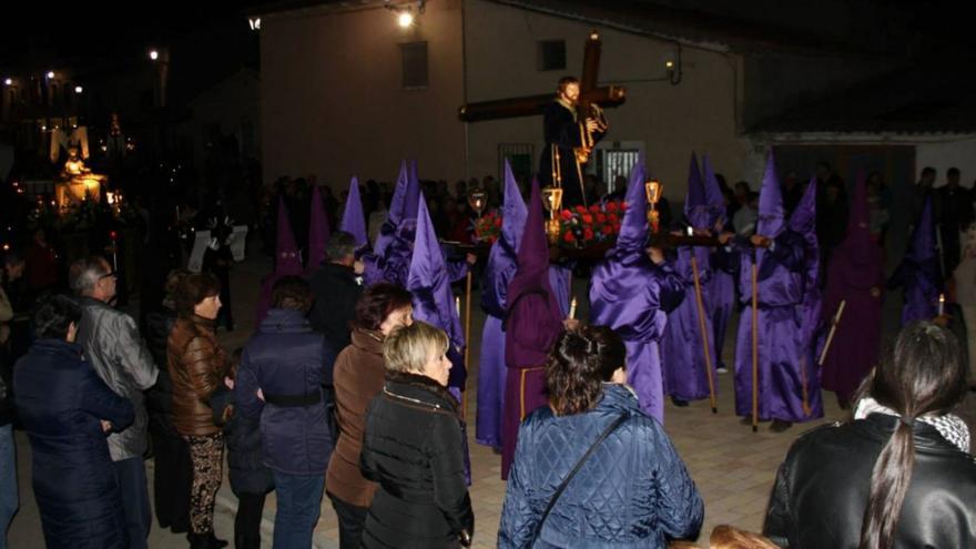 El pueblo de Zamora donde sus procesiones están en vilo