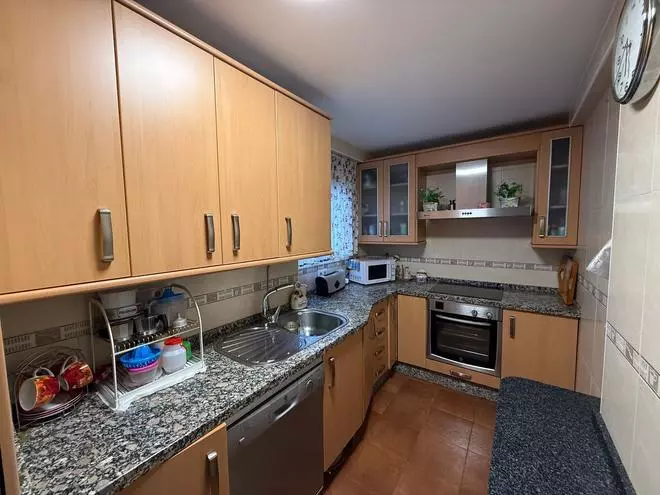 ¡Oportunidad de compra en el barrio del Parque Figueroa! Dos pisos juntos por 230.000 euros