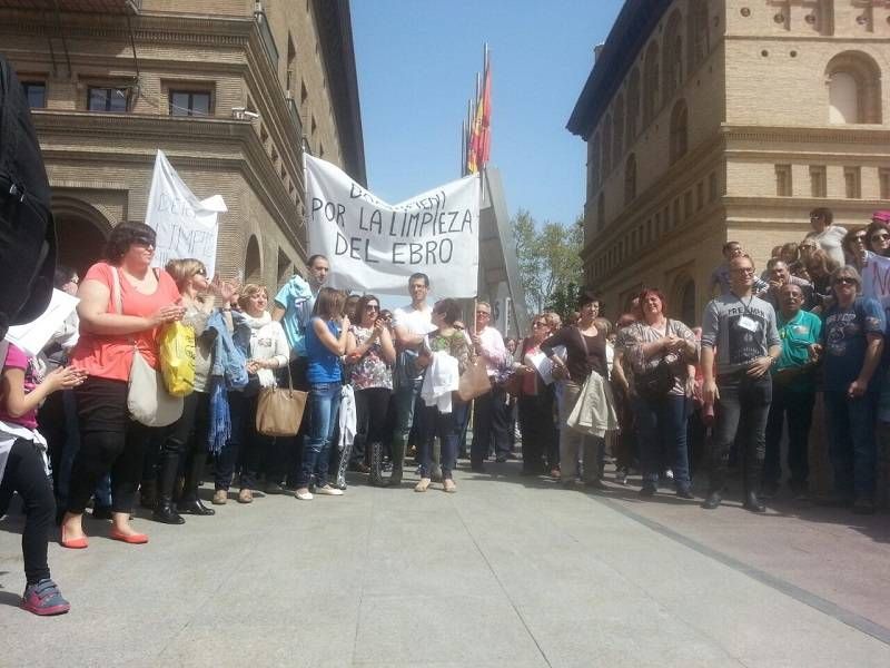 Fotogalería de la protesta de los afectados por las riadas