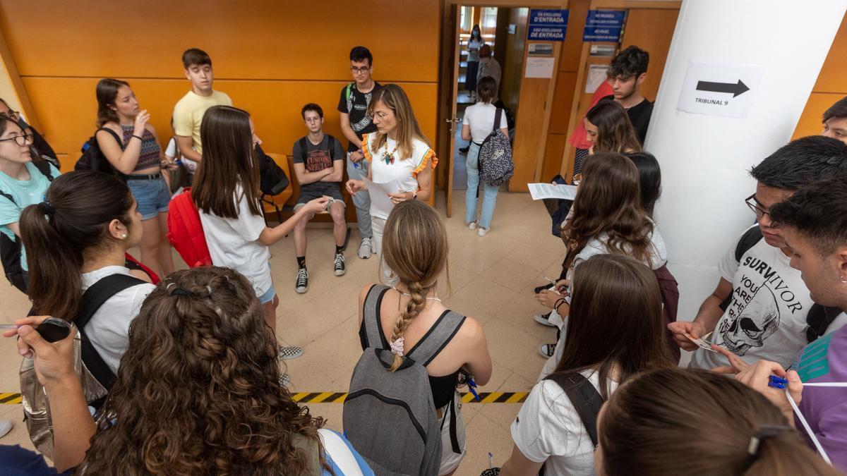 Primer día de Selectividad en la Universidad de Alicante