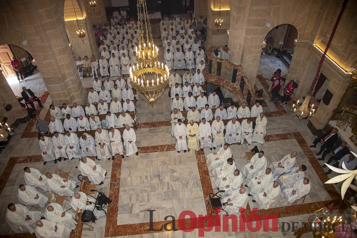 Los sacerdotes celebran la fiesta de san Juan de Ávila peregrinando a Caravaca de la Cruz