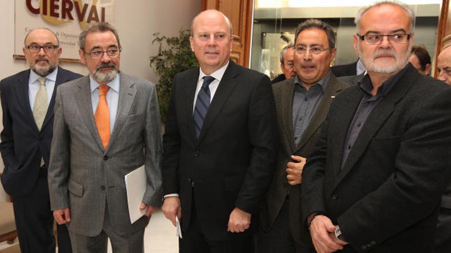 José Vicente González, Máximo Buch, Paco Molina y Conrado Hernández, en la sede de la Cierval.