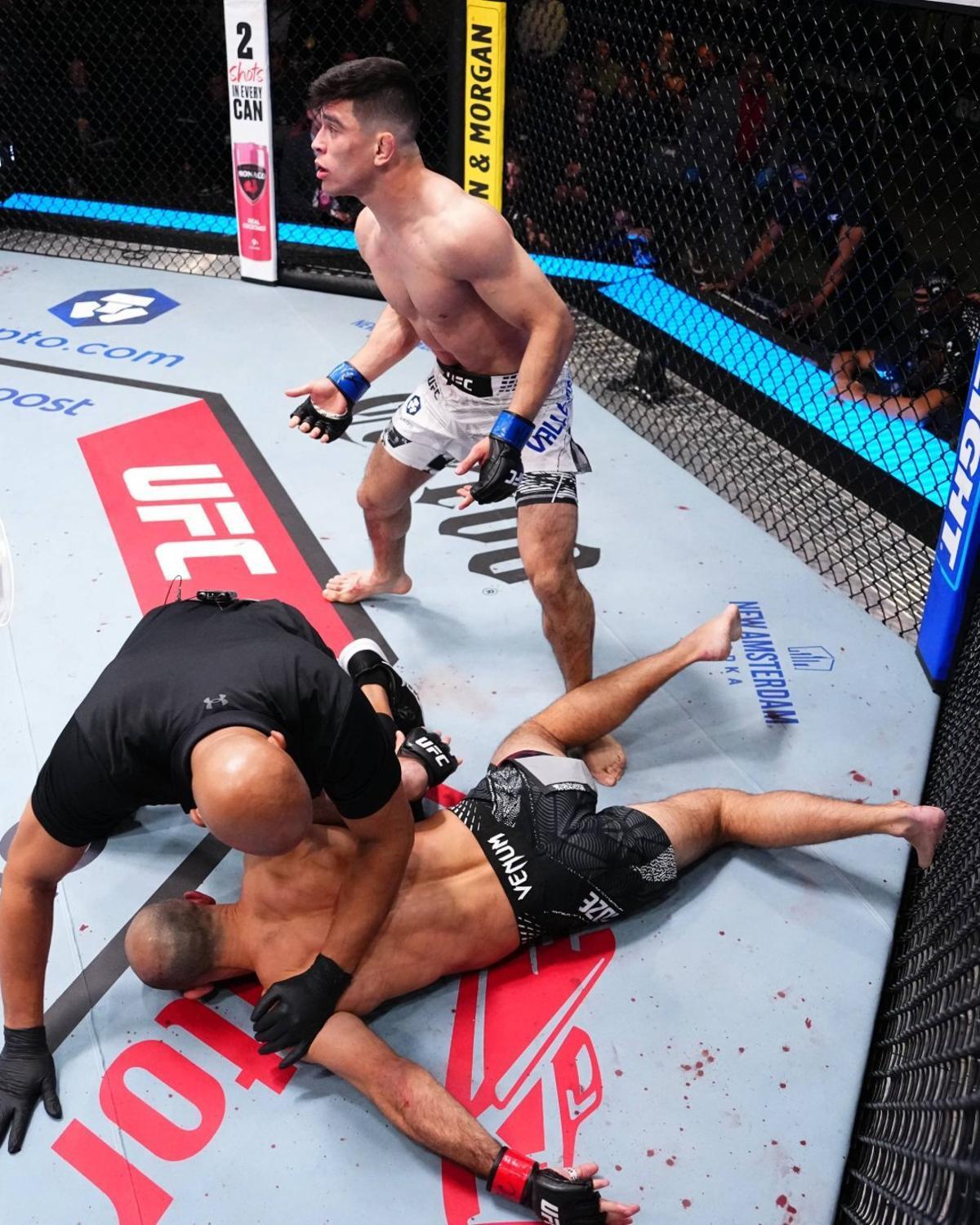 Vallejos tras noquear a Chikadze