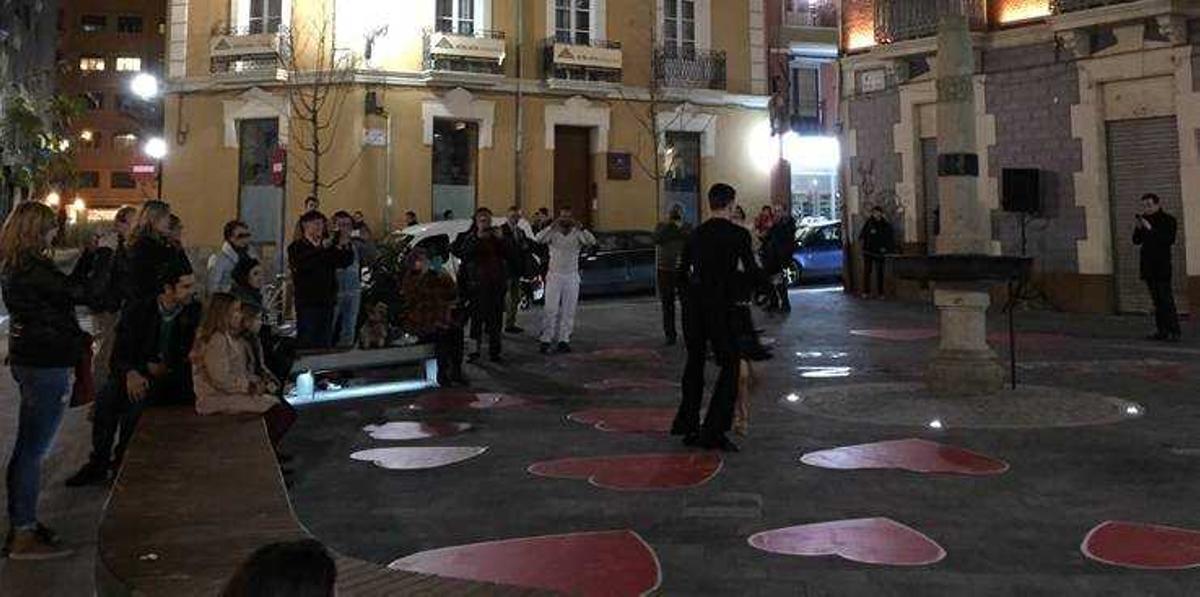 También hubo danza sobre los corazones.