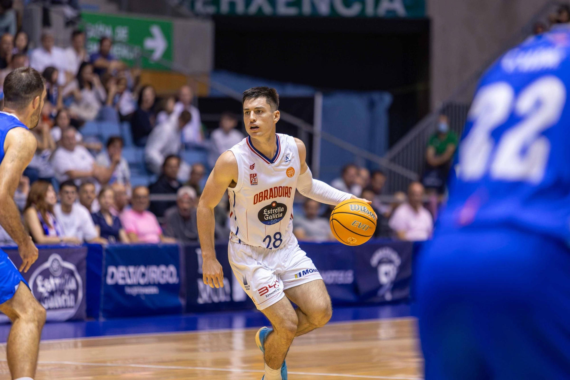 El Obradoiro ejerce de 'grande' para ganar al Melilla