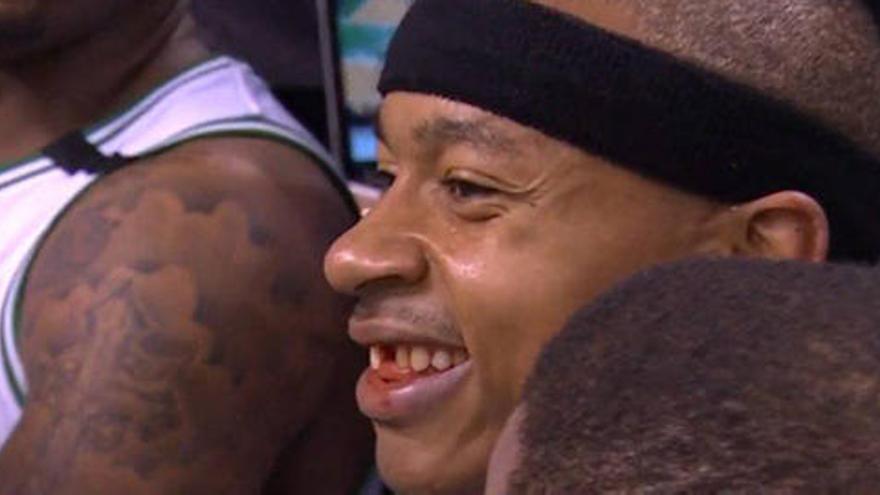 Isaiah Thomas, sin diente