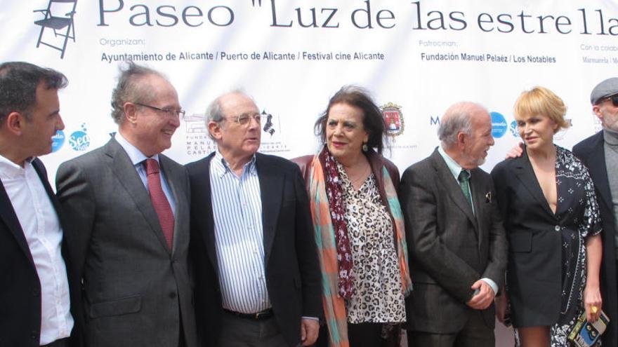 El puerto acoge el paseo &#039;La luz de las estrellas&#039;