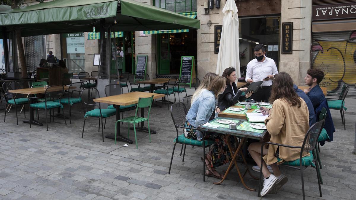  Terraza en el Passeig del Born