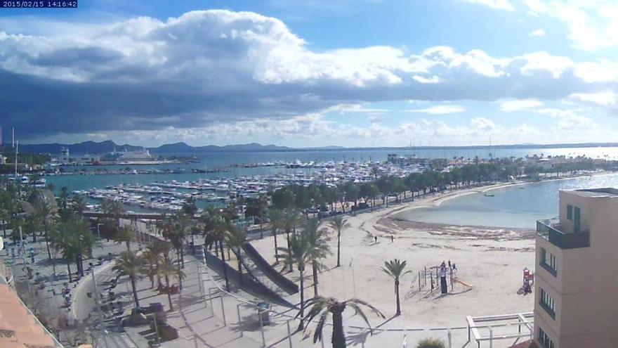 Dienstagvormittag in Port d&#039;Alcúdia: Noch lacht die Sonne vom Himmel