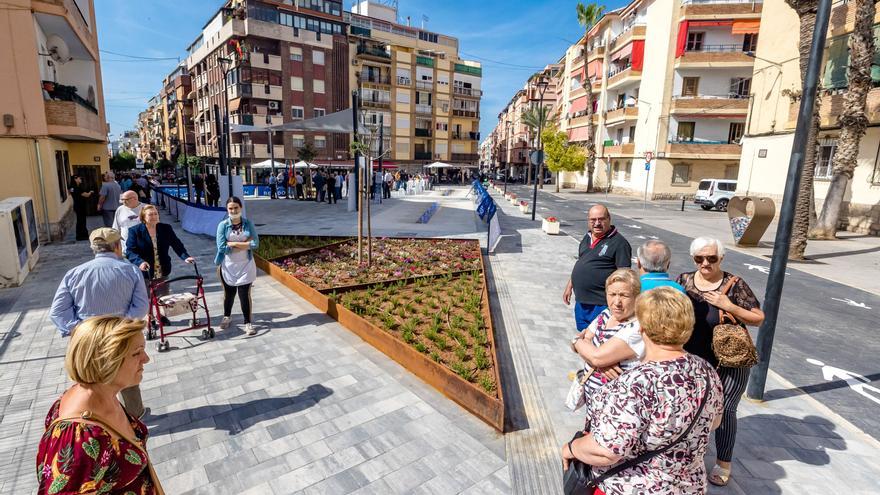 Benidorm &quot;estrena&quot; la plaza Neptuno con un guiño a Europa