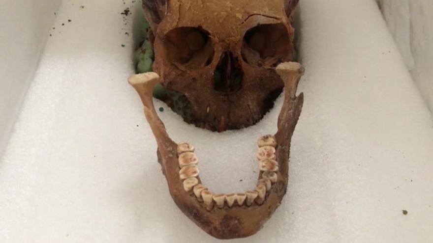 La dama de El Paraíso desvela su rostro, oculto durante 3.700 años en Perú