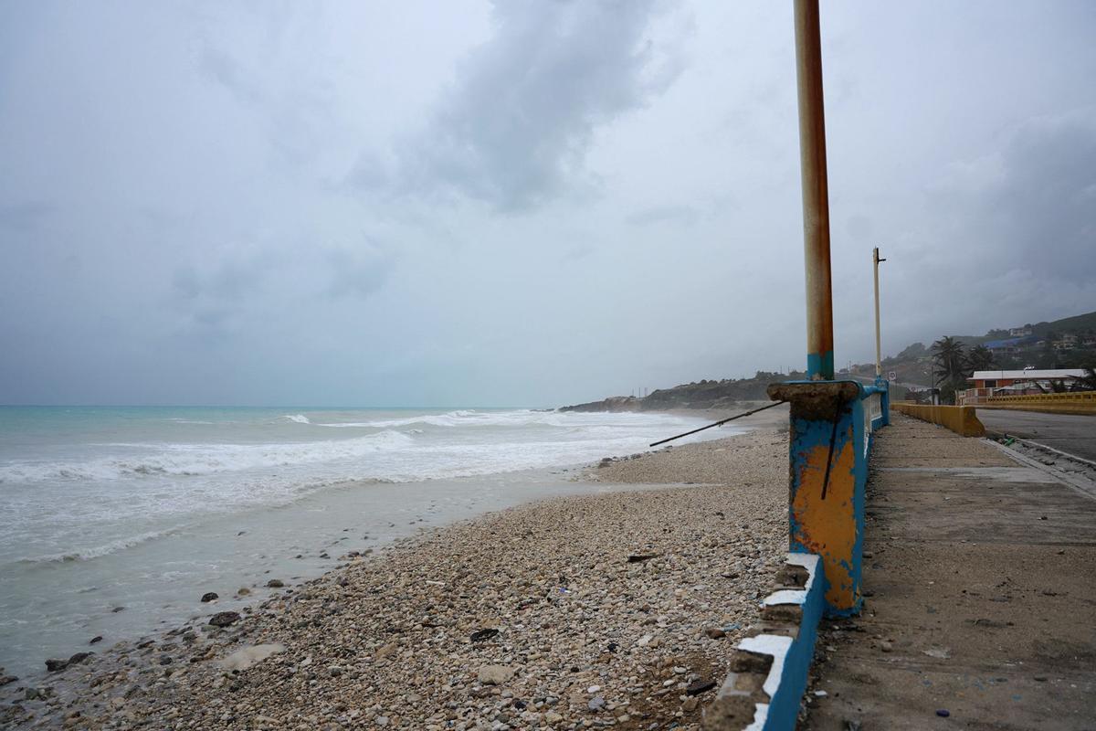 El huracán Beryl golpea Jamaica