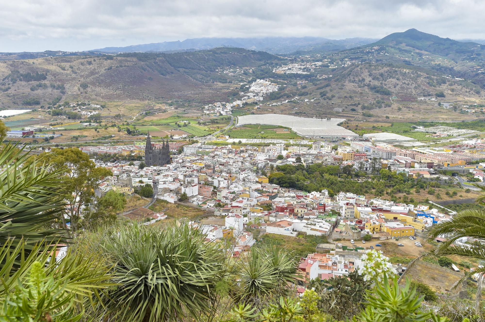 Presentación de las obras para la reapertura del mirador de la Montaña de Arucas