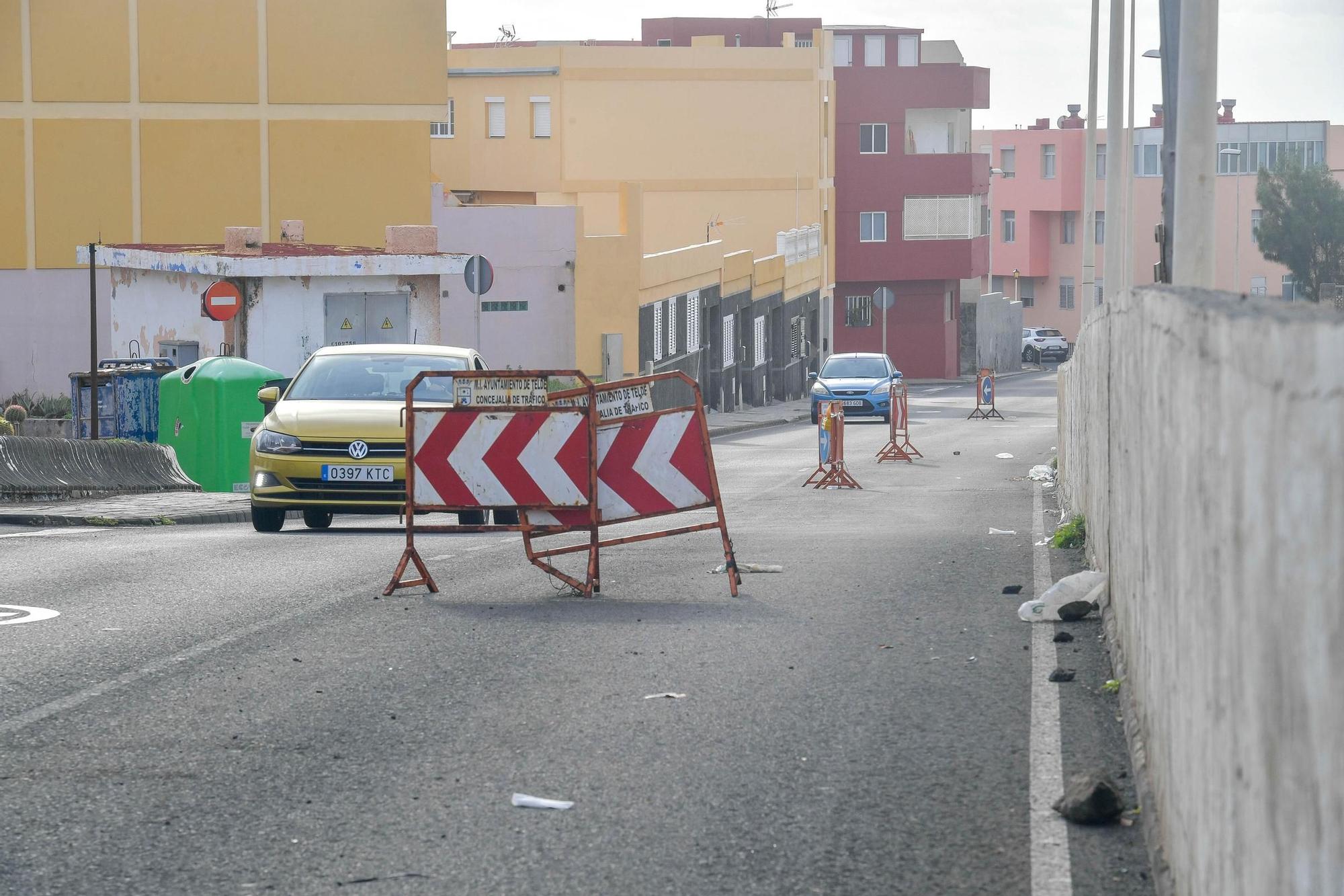 Los vecinos avisan de un posible derrumbe en la calle Orquídea (La Garita)