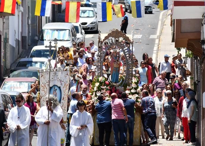 05/08/2019 LOMO MAGULLO. TELDE. Procesión de la Virgen de Las Nieves y pase de mascotas al finalizar el acto.   Fotógrafa: YAIZA SOCORRO.  | 05/08/2019 | Fotógrafo: Yaiza Socorro