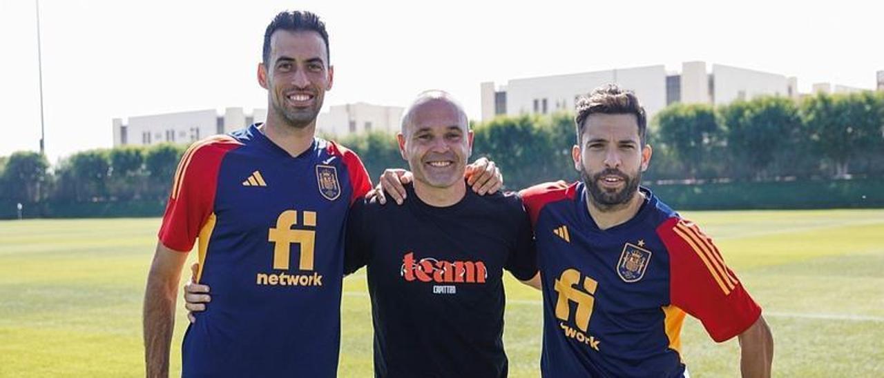 Iniesta ha visitado a la selección en la concentración de Catar.