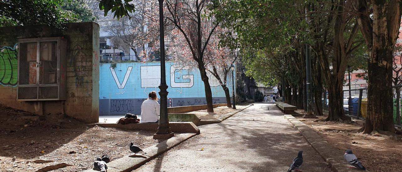 Estado actual del parque Camilo José Cela. |   // MARTA G. BREA