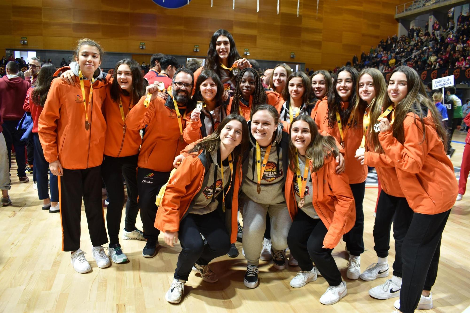 La selección infantil femenina se ha hecho con la sexta plaza