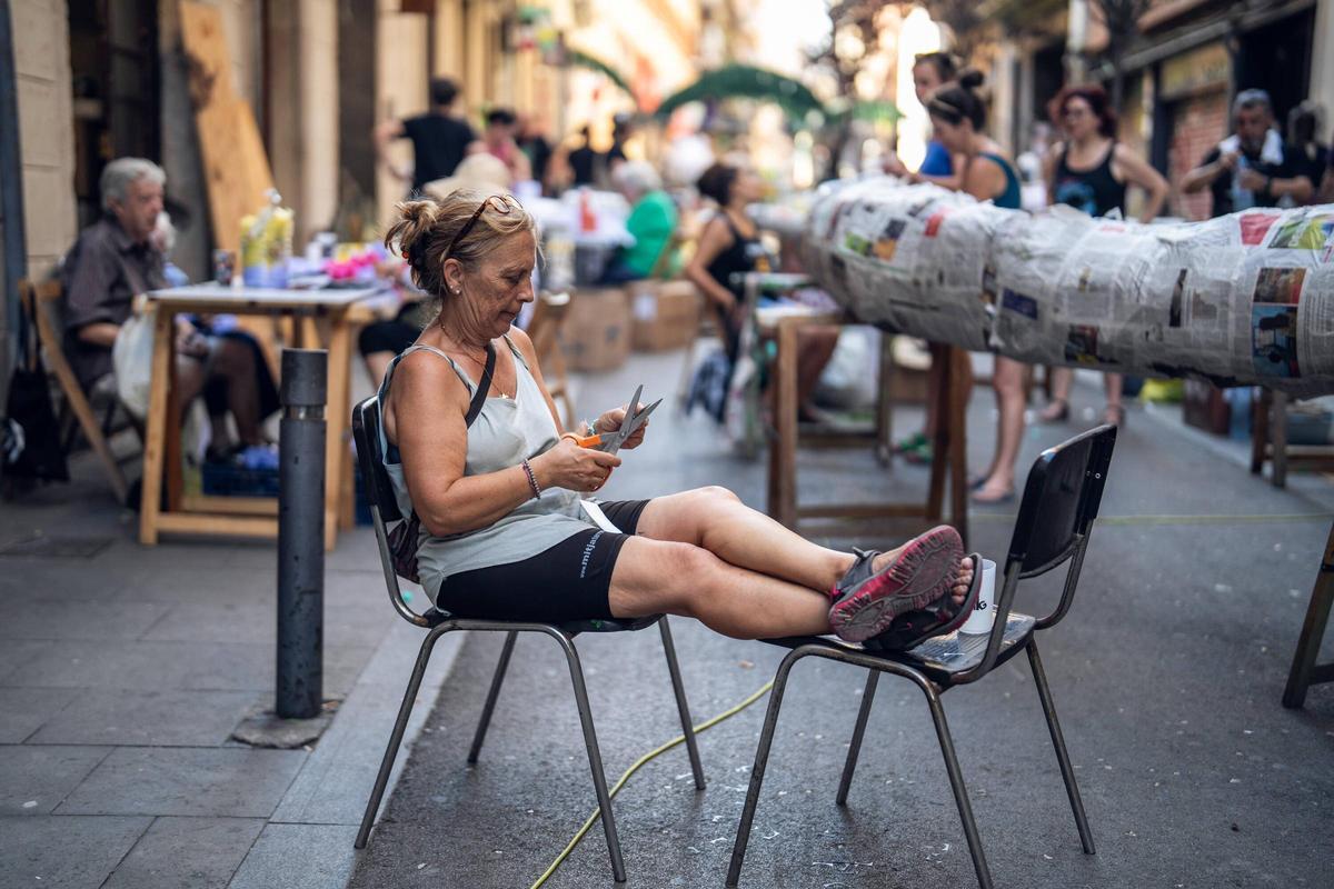Gràcia prepara las calles para sus fiestas