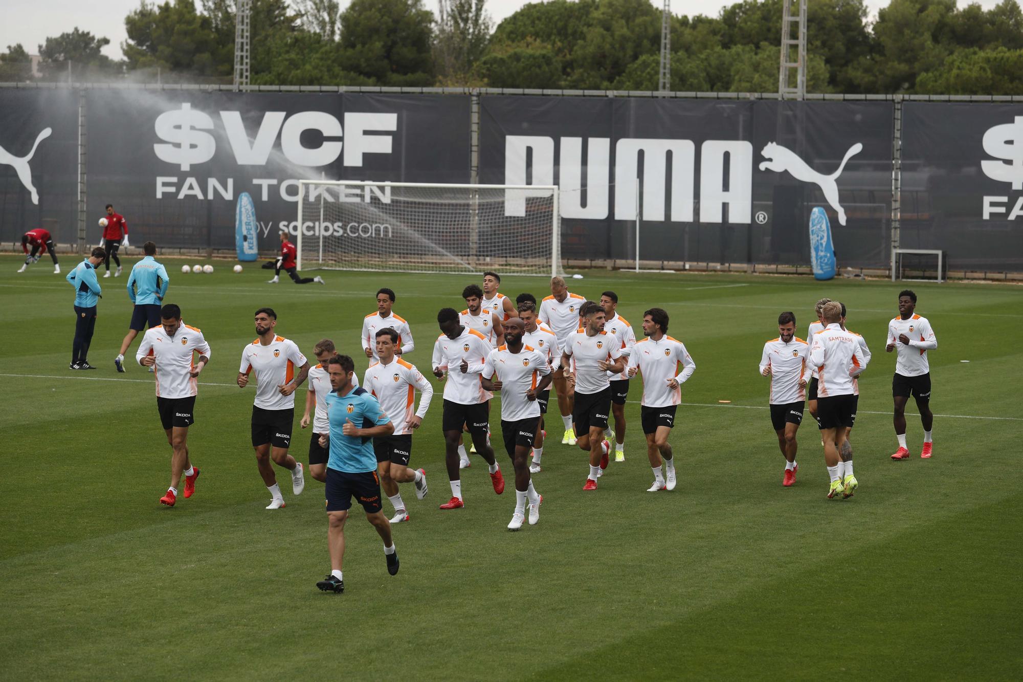 Entrenamiento del Valencia antes del encuentro frente al Mallorca