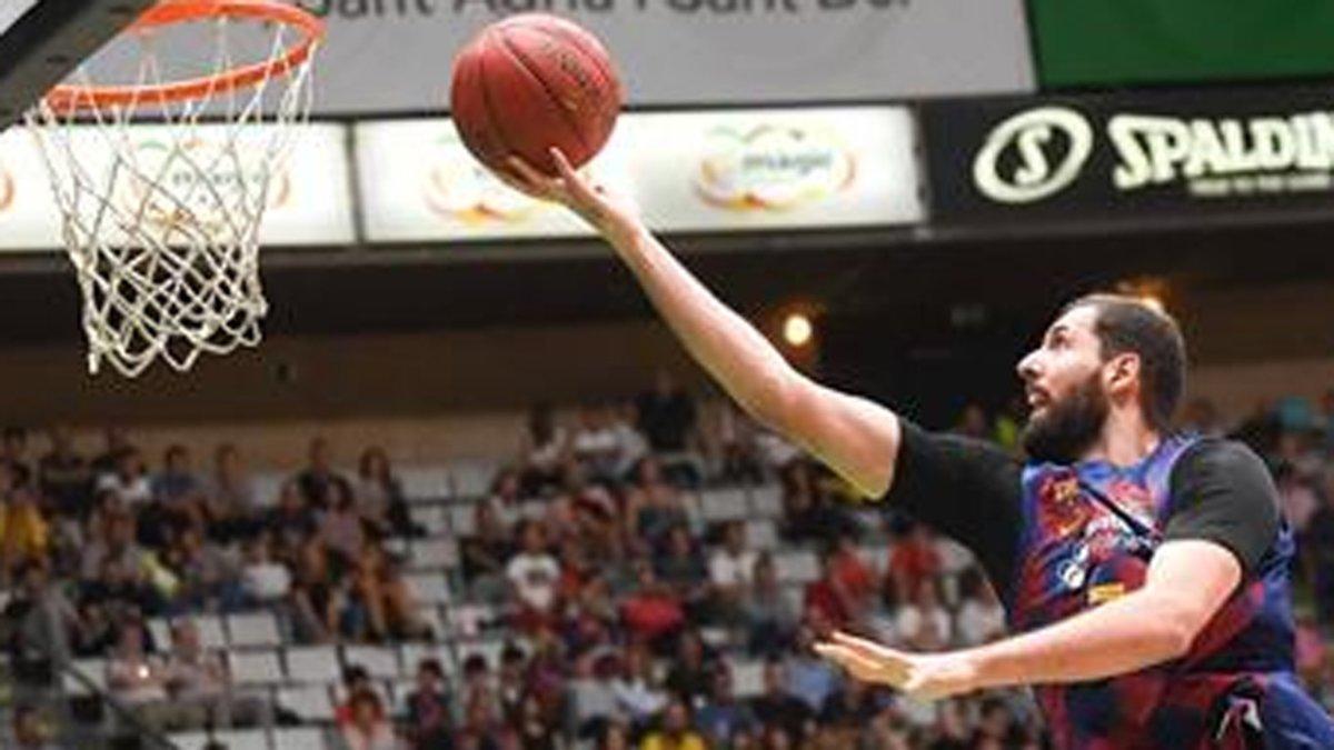 Nikola Mirotic, primer partido de Liga con el FC Barcelona, primera victoria y mejor jugador de la jornada