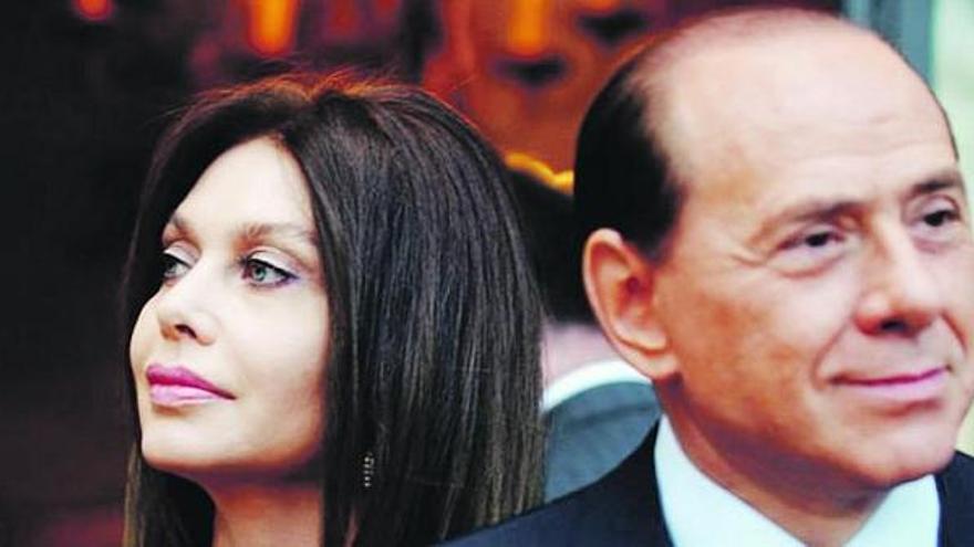 Veronica Lario y Silvio Berlusconi, en una imagen de archivo.