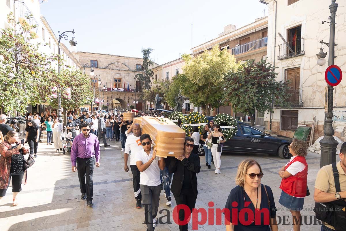 Imágenes del funeral en Caravaca de algunas de las víctimas del incendio en las discotecas de Murcia