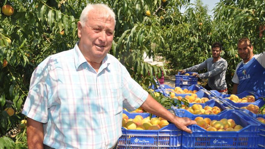 Pascual Hortelano pide que la economía local no se base únicamente en la agricultura.