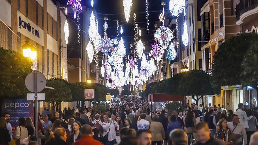 Puente Genil encenderá el día 7 la gran sopresa de su alumbrado navideño