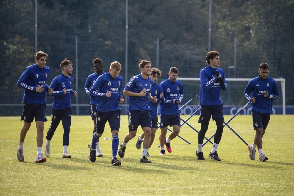 Entrenamiento del Oviedo tras el derbi