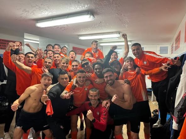 Los jugadores de la Penya Independent celebran un triunfo en una imagen de archivo