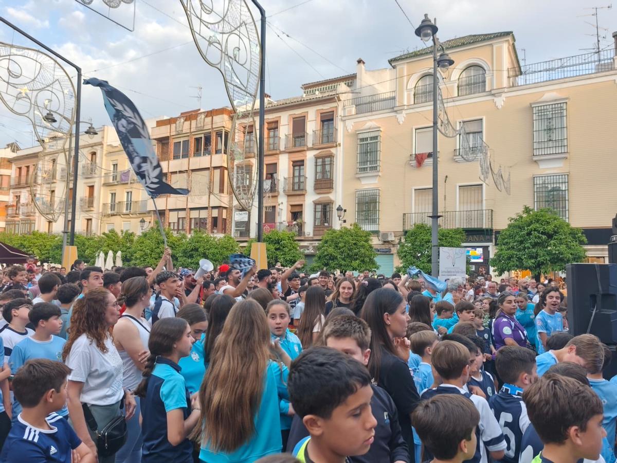 La segunda jornada de la celebración del ascenso del Ciudad de Lucena, en imágenes La segunda jornada de la celebración del ascenso del Ciudad de Lucena, en imágenes