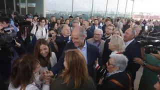 "Le vamos a obligar": Los fieles de Camps presionan para que se postule a presidir el PP de Mazón
