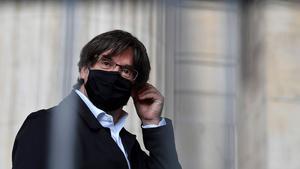 Puigdemont, en el juzgado de Bruselas donde se celebra una audiencia sobre una nueva orden de detención europea, el 23 de junio. 