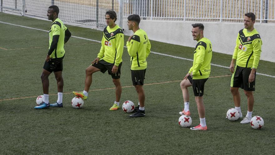 Josan durante el entrenamiento realizado en la UMH