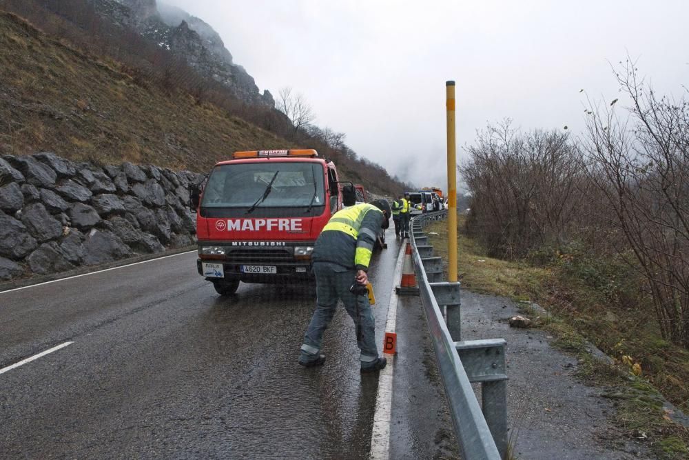 Fallece un gijonés al caerle una piedra sobre su coche en San Isidro