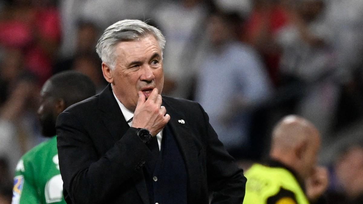 Ancelotti en el partido contra el Betis