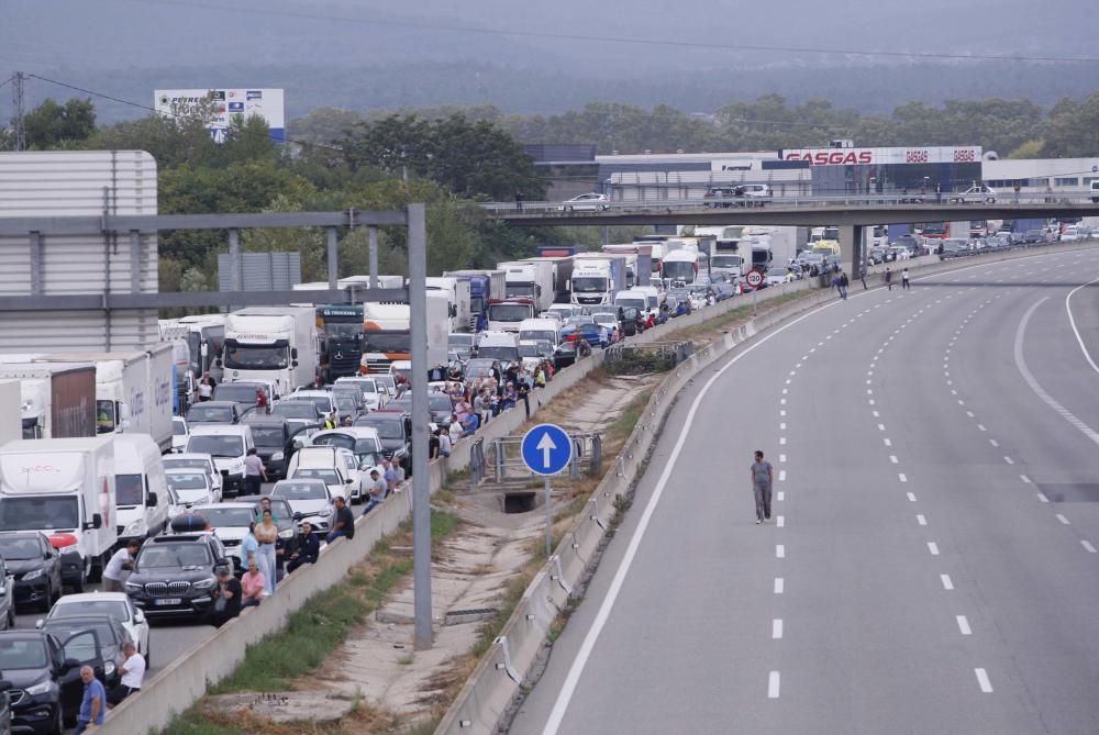 Tall de l'autopista AP-7 a Girona sud per protestar per la sentència del procés