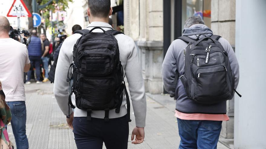 La UCO registra sedes de Acciona y otras empresas en Madrid, Bilbao, San Sebastián y Sevilla por las presuntas comisiones del caso Cerdán-Koldo